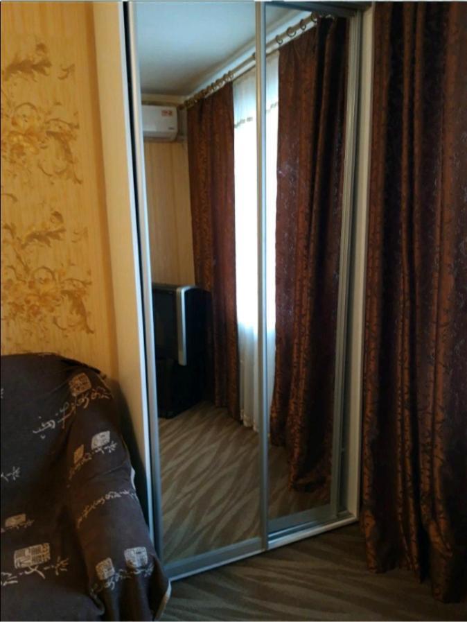 Квартира На Углу Ул. Титова И Пр. Богдана Хмельницкого Dnipro Eksteriør bilde